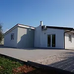 Kuca Za Odmor Medulinka * Пула